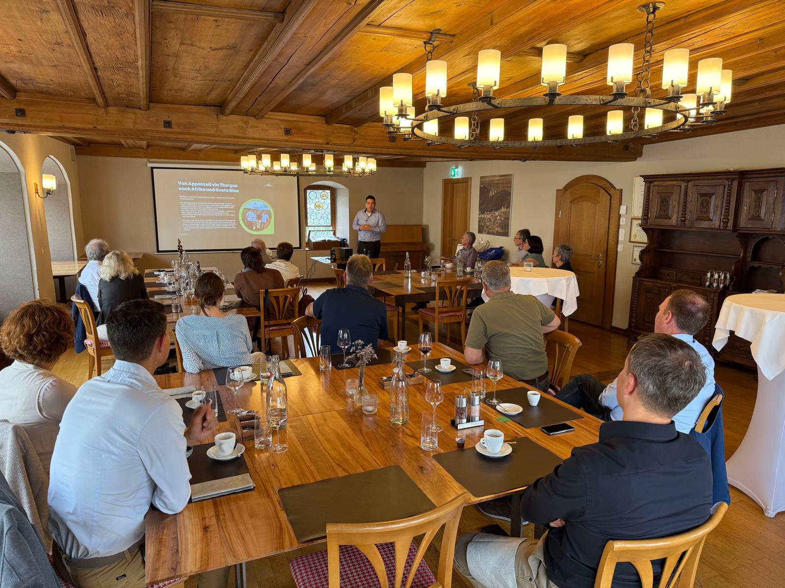 20250605_205339146_iOS