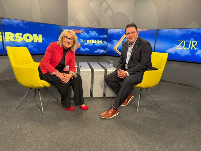 20250607_055700809_iOS