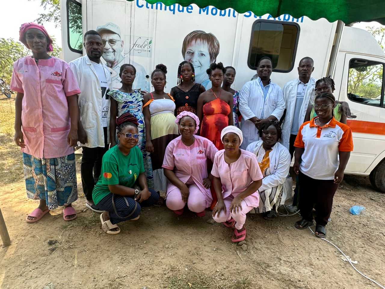 Clinique Mobile team